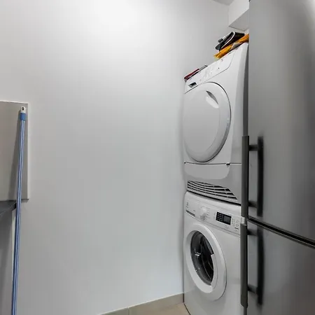 Confort Pour 10 - 850 M De La Feriehus *